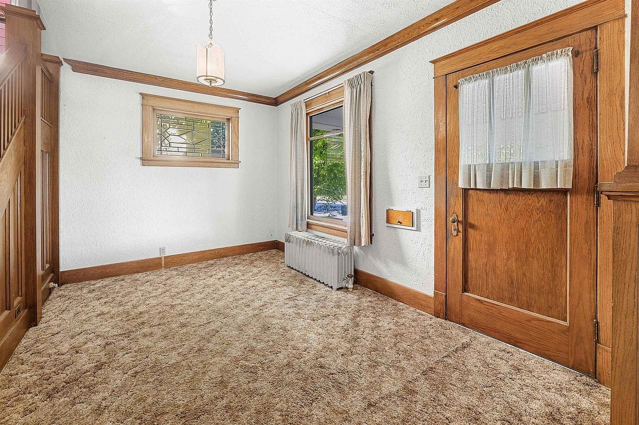 222 Henry St Beaver Dam, WI 53916 - Thumbnail 4