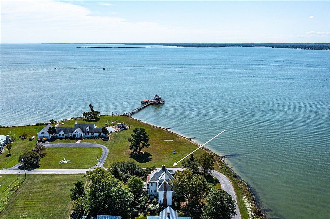 218 Fleeton Point Cir Reedville, VA 22539 - Thumbnail 4