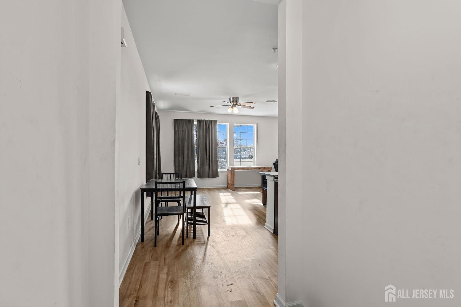 228 Park Ln Dunellen, NJ 08812 - Thumbnail 4