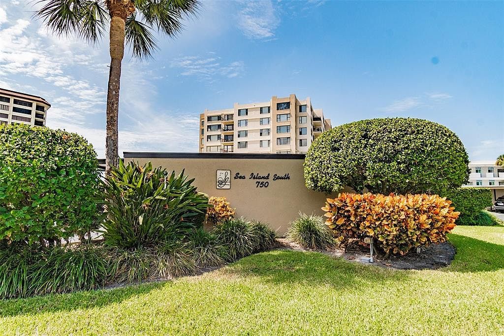 750 Island Way APT 101 Clearwater, FL 33767 - Thumbnail 4