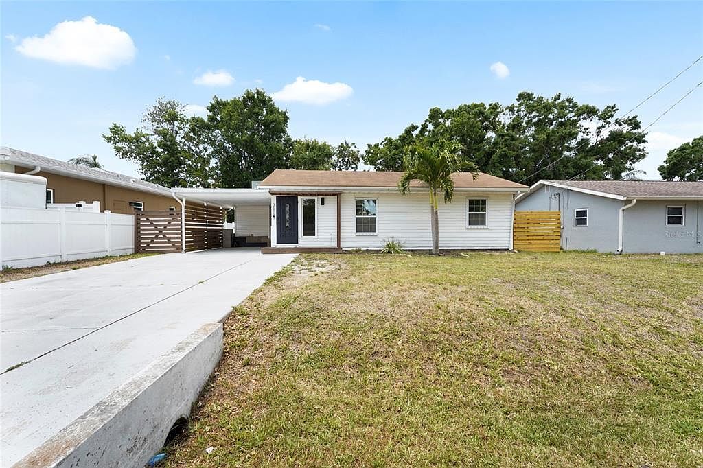 3616 Stardust Pl Sarasota, FL 34232 - Thumbnail 4
