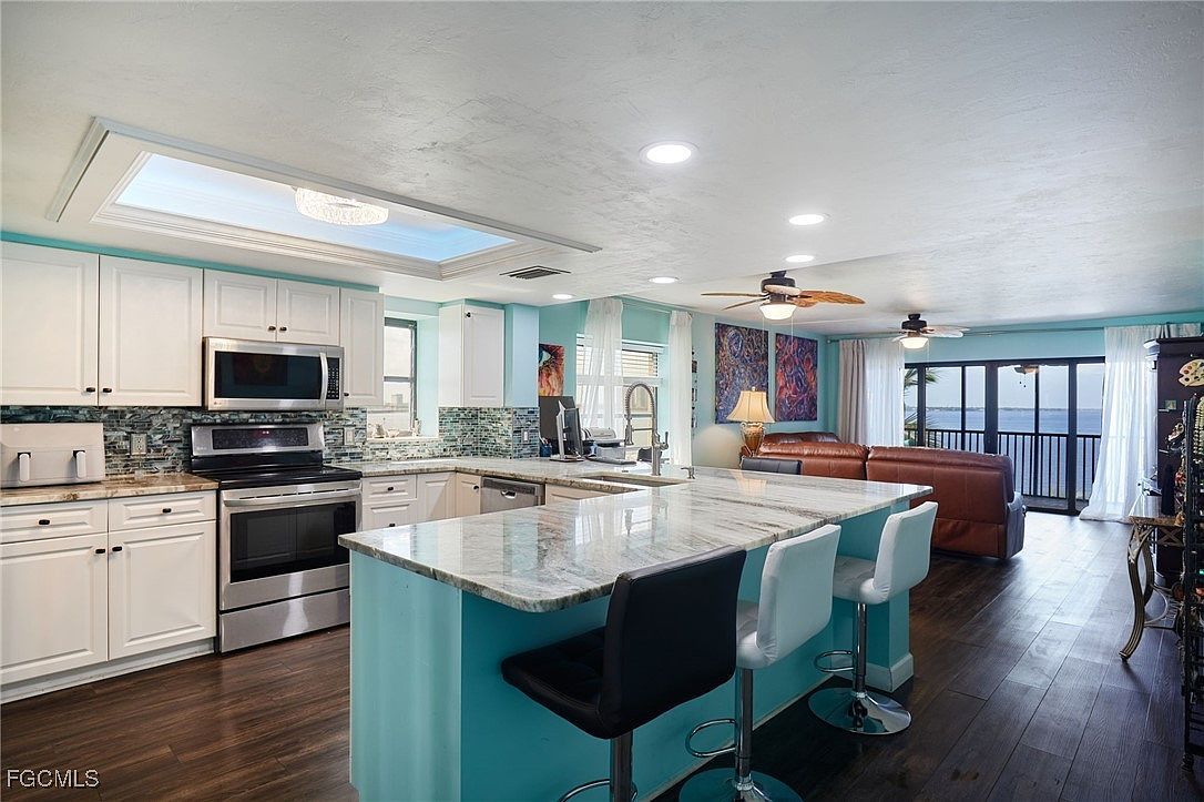 3350 N Key Dr #511 North Fort Myers, FL 33903 - Thumbnail 4