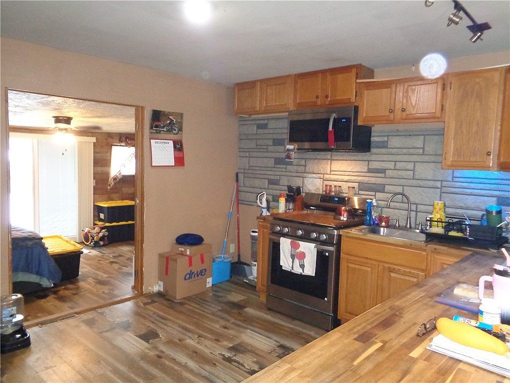 403 Shappee St Horseheads, NY 14845 - Thumbnail 4