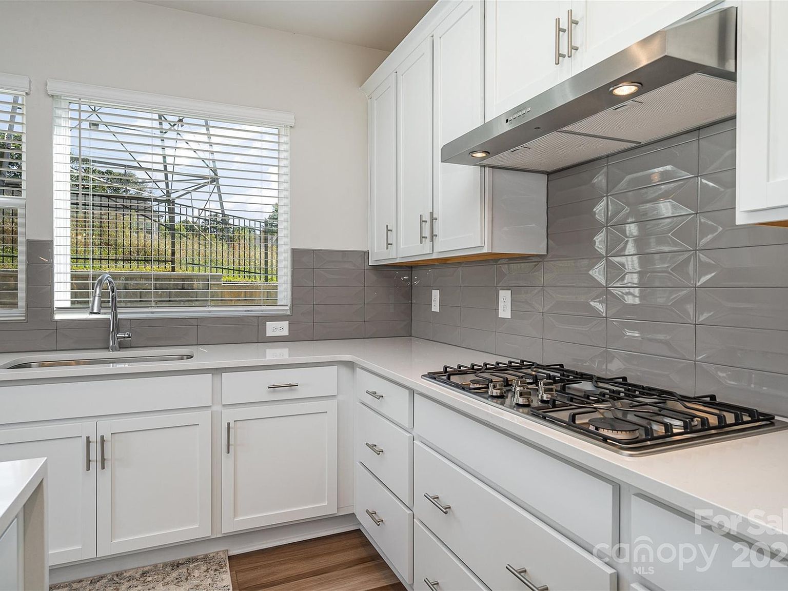 112 Atterberry Aly Charlotte, NC 28217 - Thumbnail 4