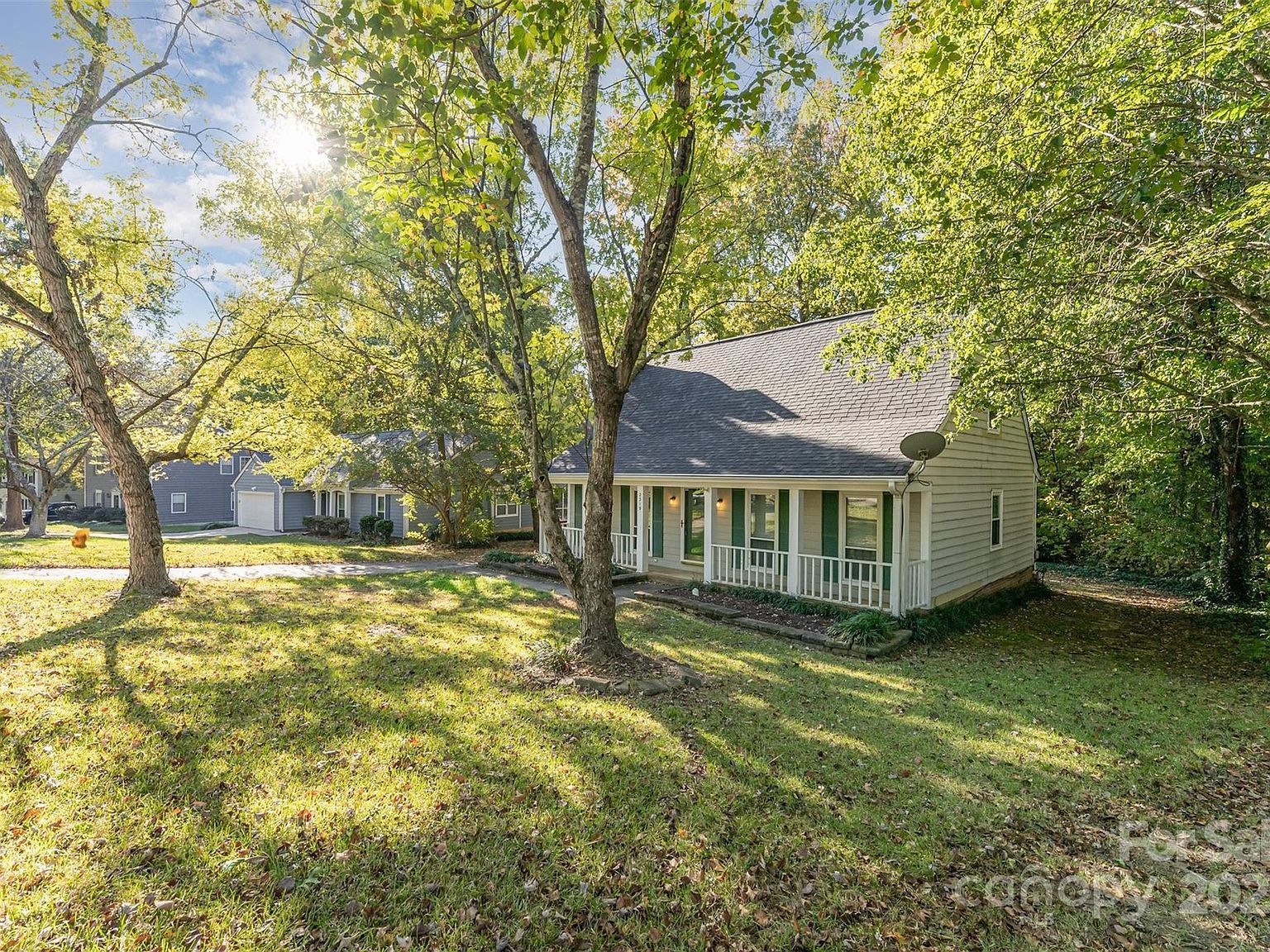 2319 Oak Leigh Dr Charlotte, NC 28262 - Thumbnail 4