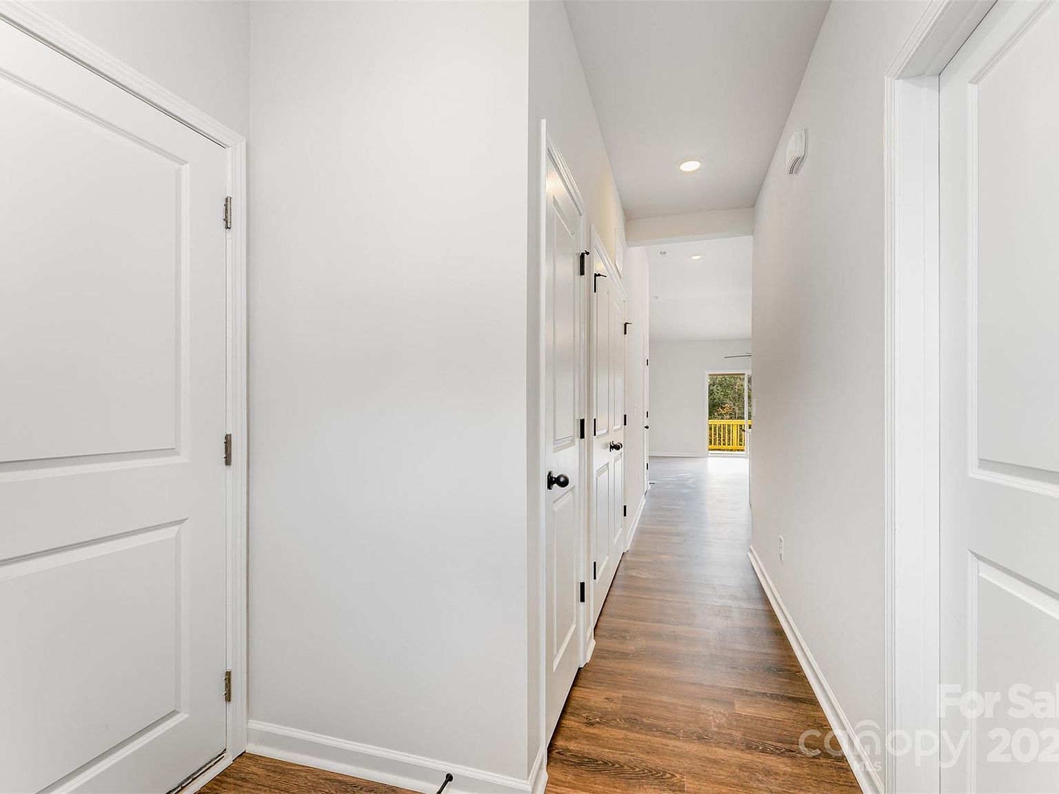 510 Mill St Lowell, NC 28098 - Thumbnail 4