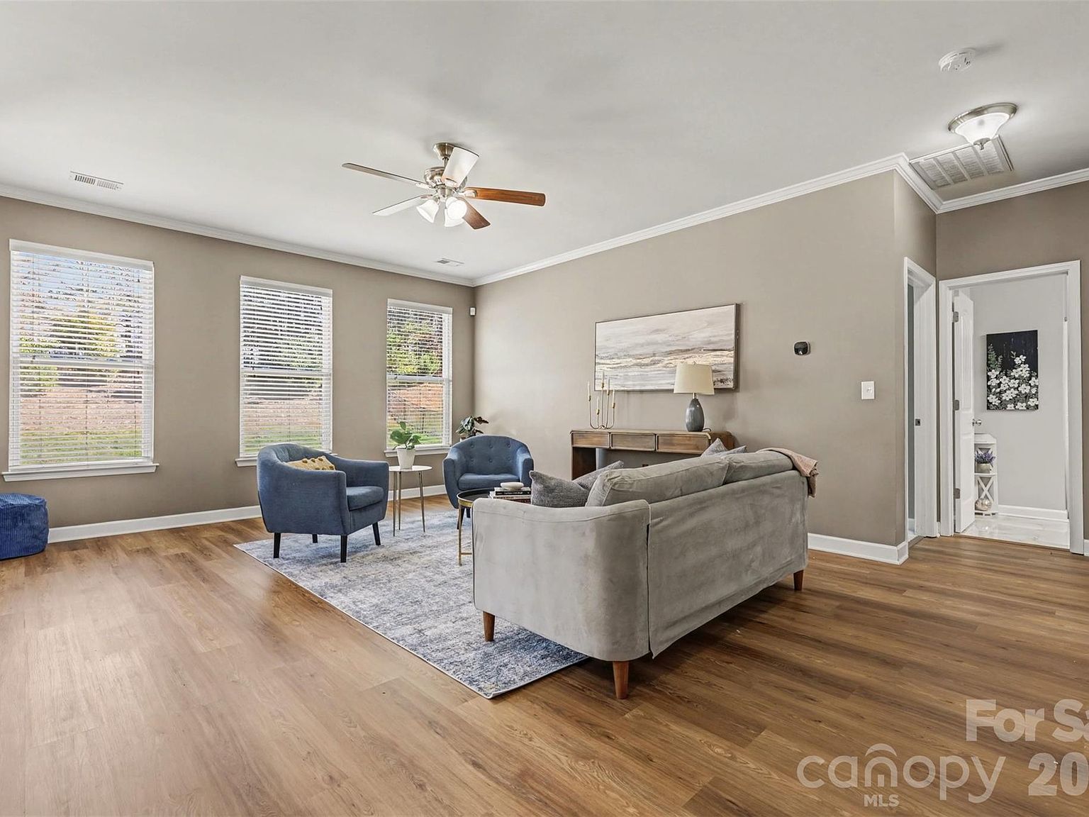 5906 Langwell Ln Charlotte, NC 28278 - Thumbnail 4