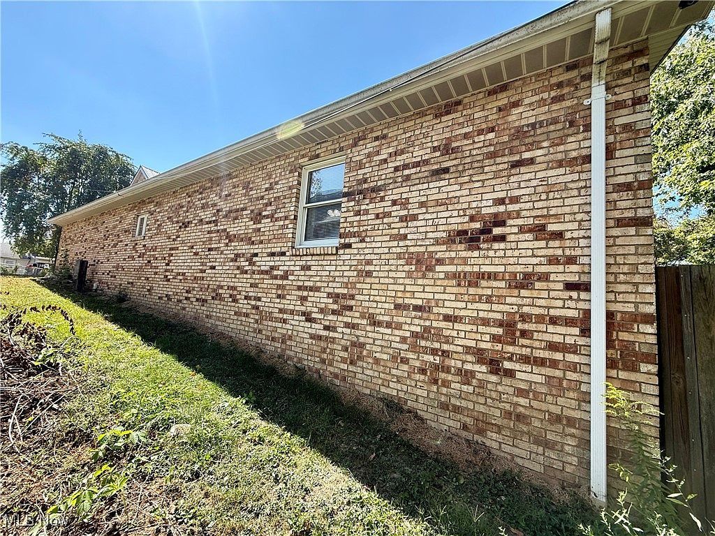 46605 Main St Jacobsburg, OH 43933 - Thumbnail 4