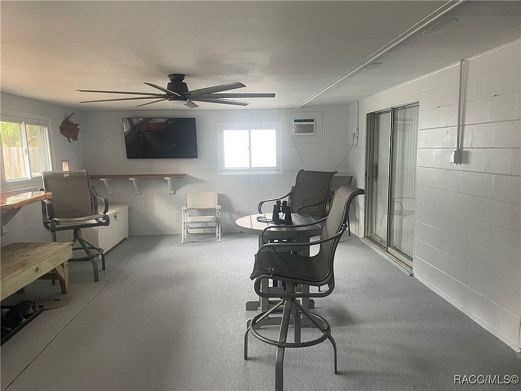 12 Palm Dr Yankeetown, FL 34498 - Thumbnail 4