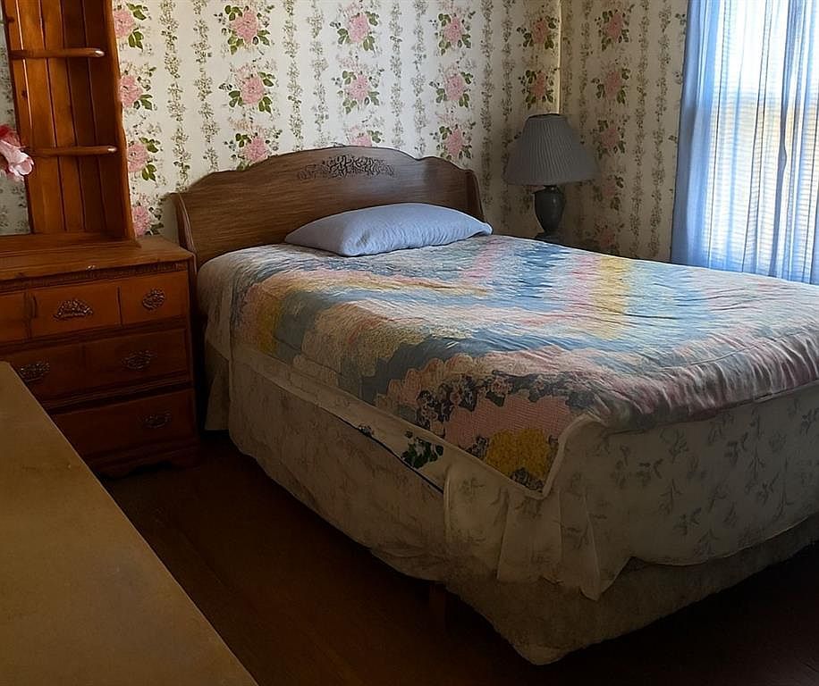 207 N 9th St Okemah, OK 74859 - Thumbnail 4