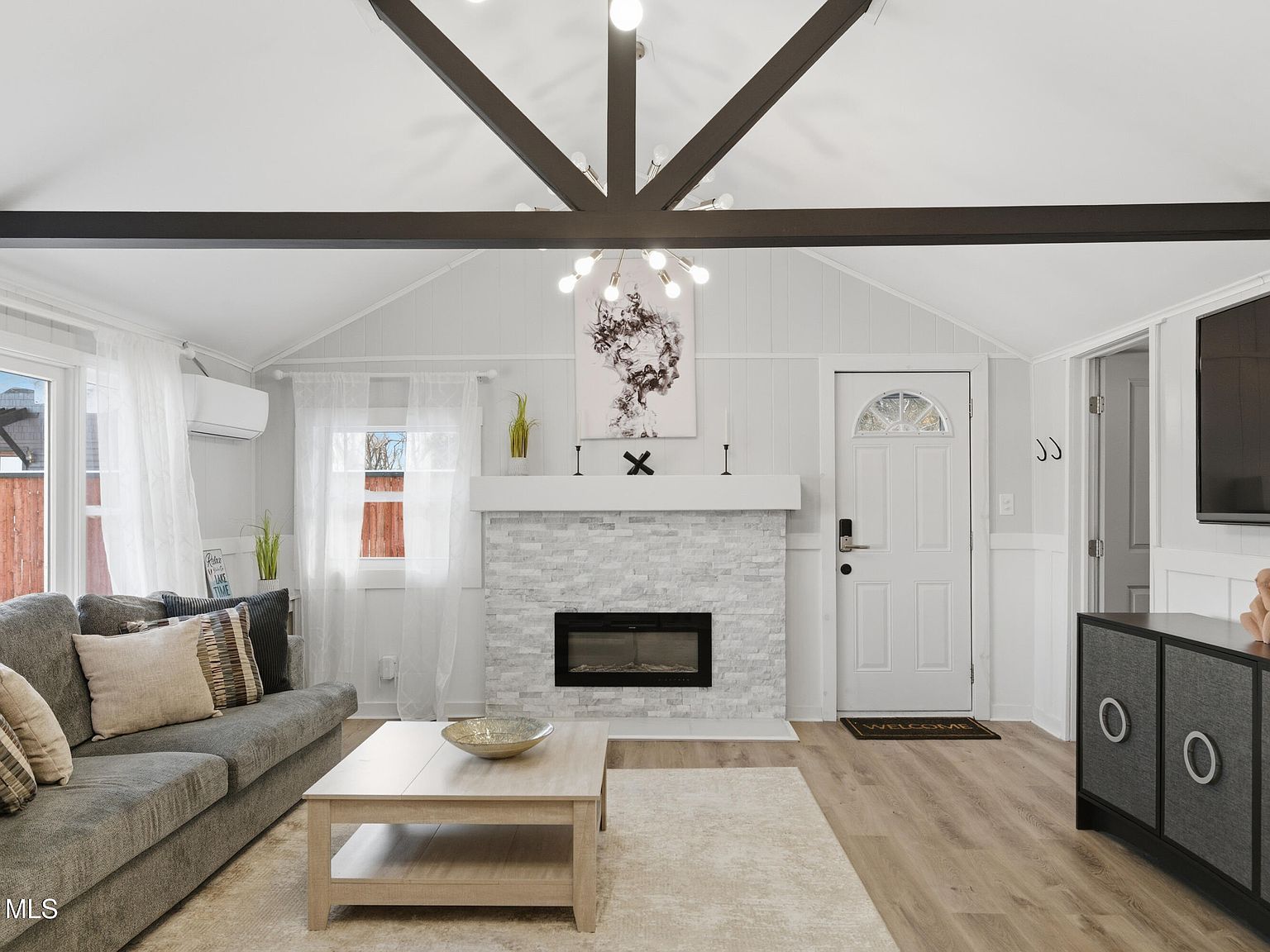 12 Berry Patch Ln Crown Point, NY 12928 - Thumbnail 4