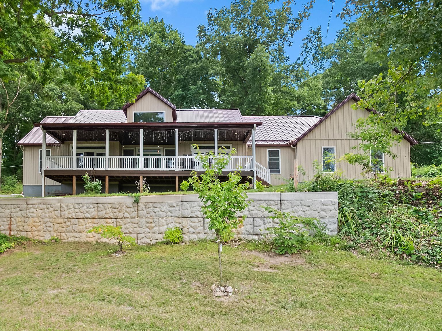 5211 Long Lake Rd Reading, MI 49274 - Thumbnail 4