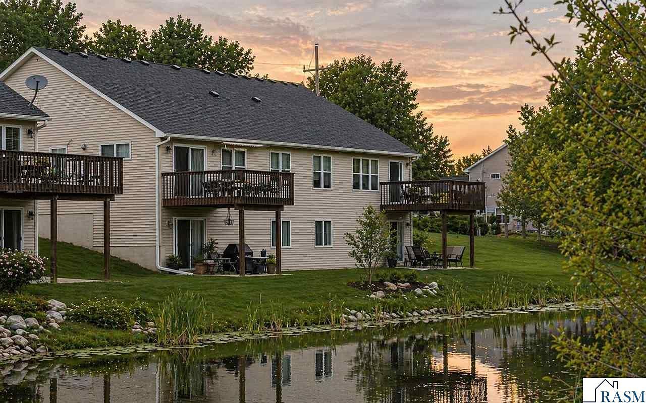 1001 Sakatah Ct Madison Lake, MN 56063 - Thumbnail 4