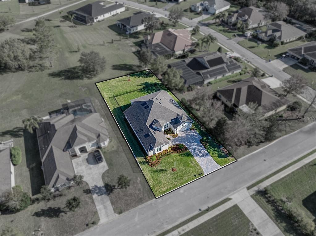 34411 Sahalee Loop Dade City, FL 33525 - Thumbnail 4