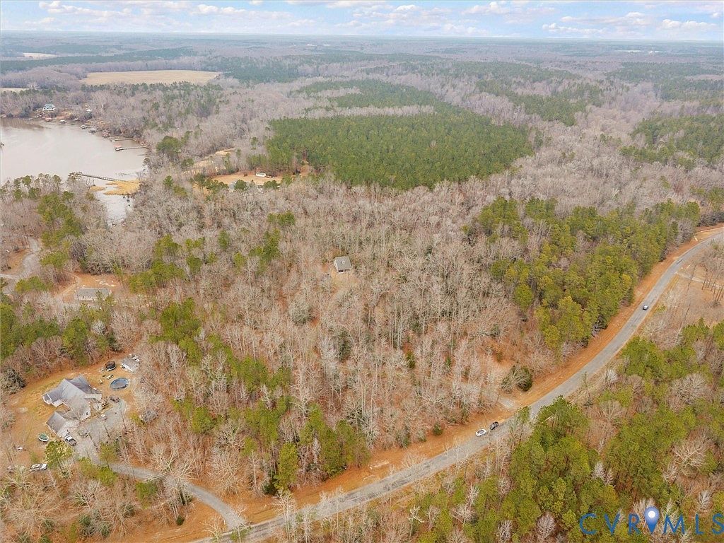 338 River Dr King And Queen Court House, VA 23085 - Thumbnail 4