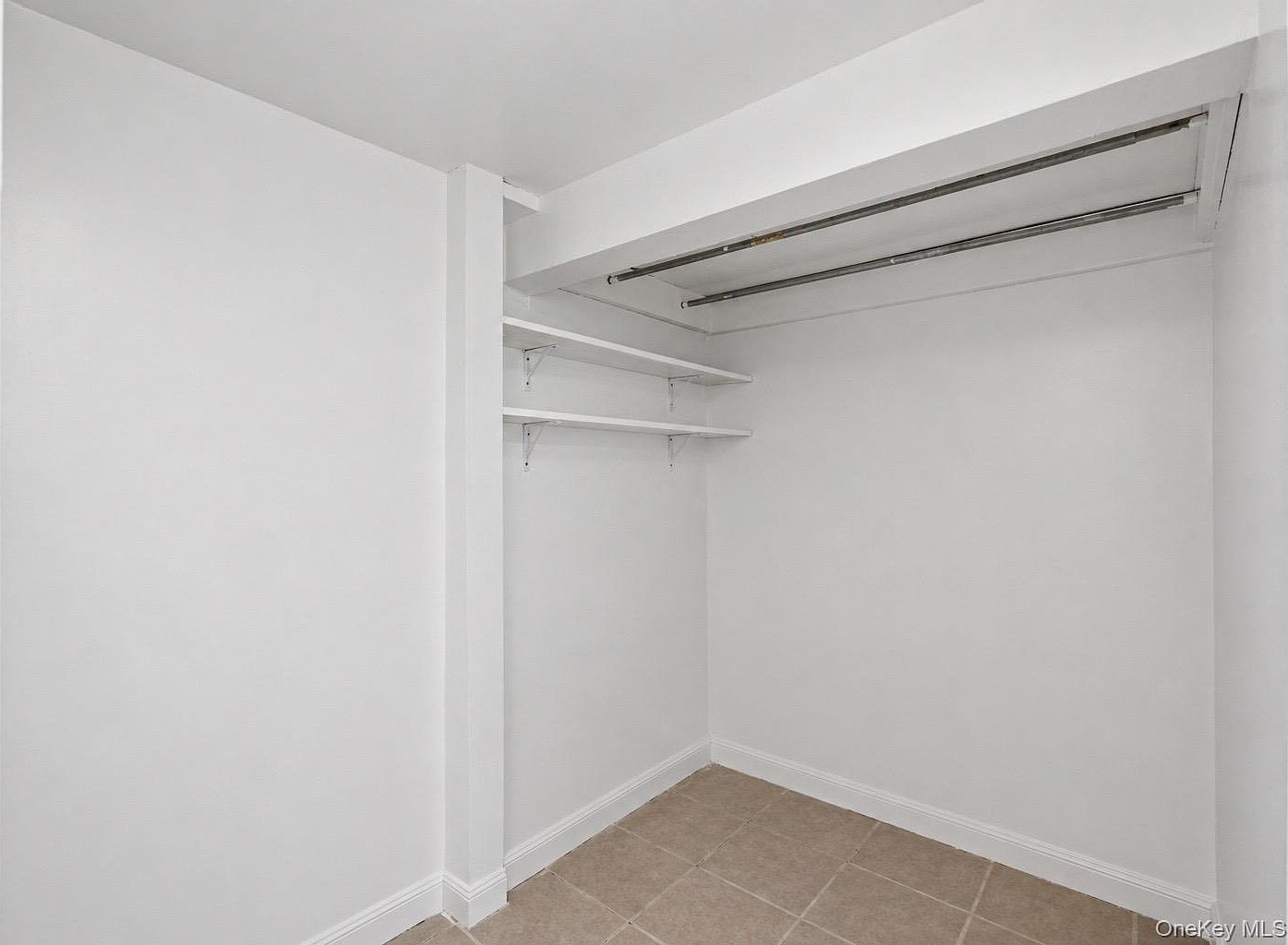 18219 147th Ave Springfield Gardens, NY 11413 - Thumbnail 4