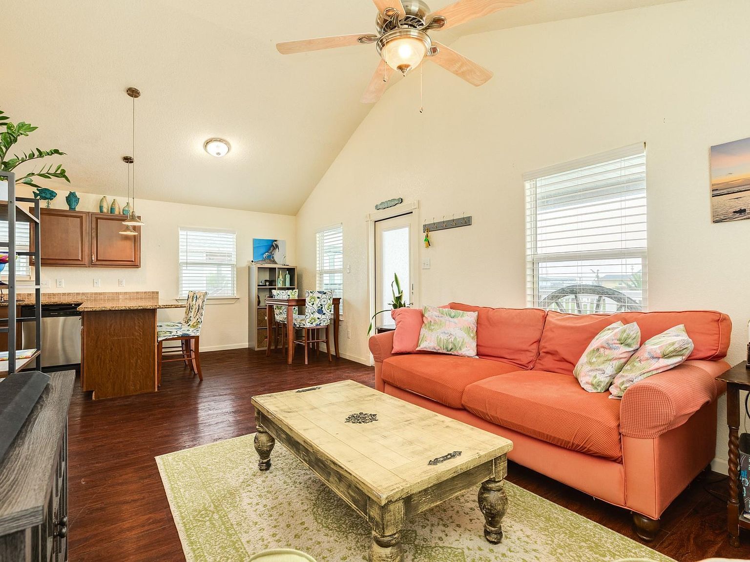 433 Seabean St Surfside Beach, TX 77541 - Thumbnail 4