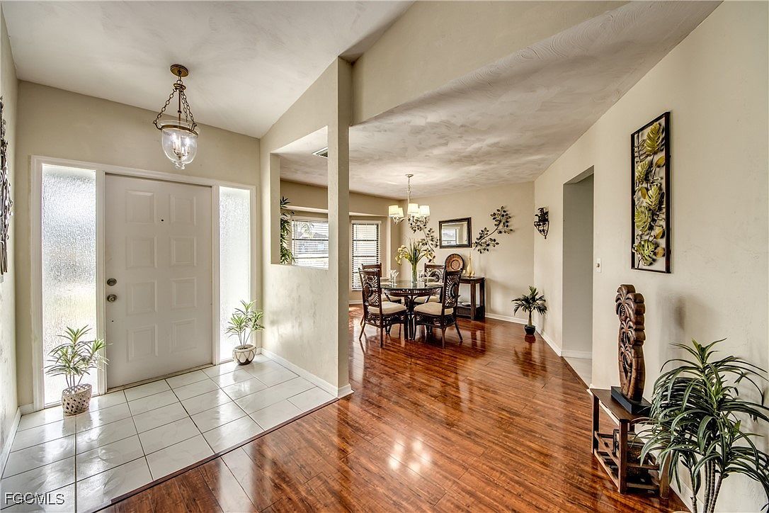 2223 SW 2nd Ter Cape Coral, FL 33991 - Thumbnail 4