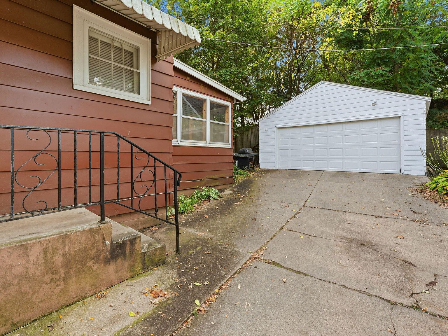 39 Broad St N Battle Creek, MI 49017 - Thumbnail 4