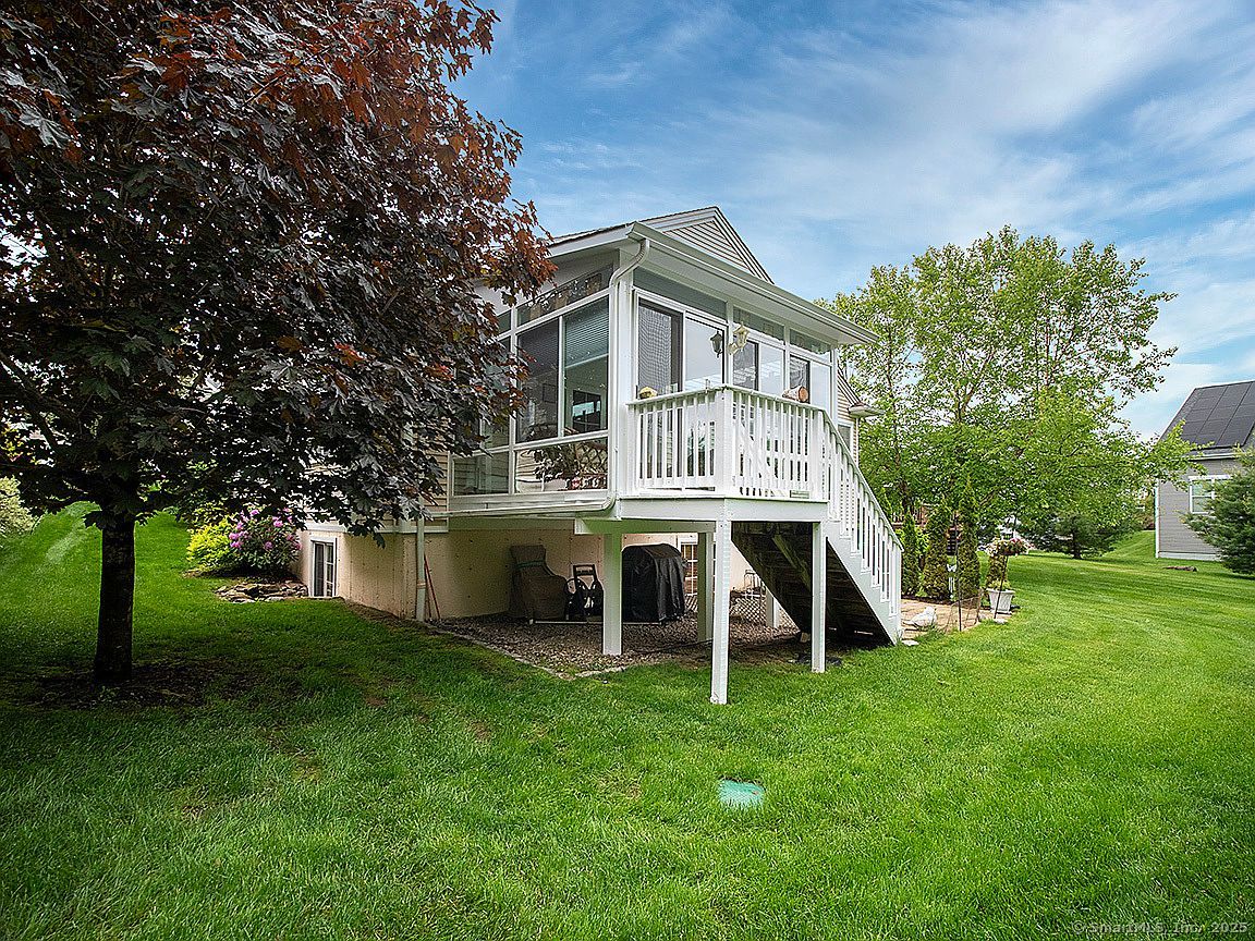 3 Timberland Way UNIT 3 Beacon Falls, CT 06403 - Thumbnail 4