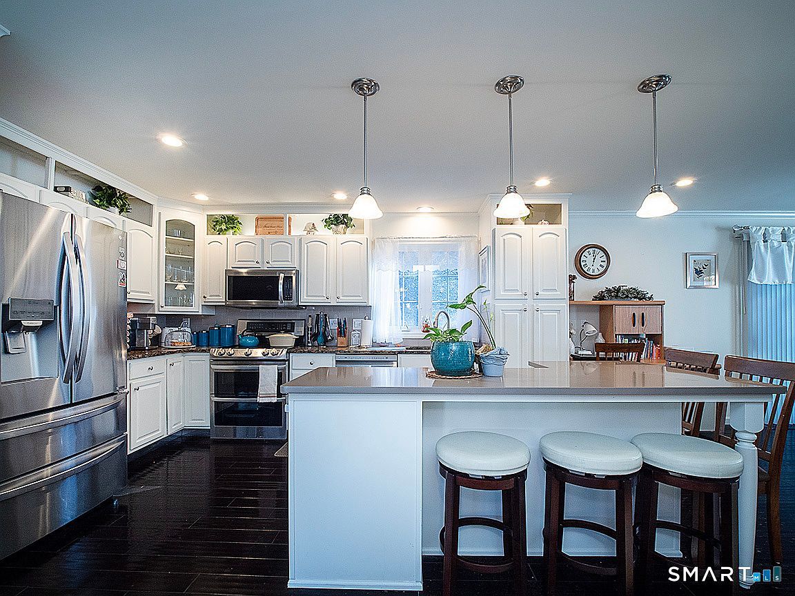 52 Kyle Ct Meriden, CT 06450 - Thumbnail 4