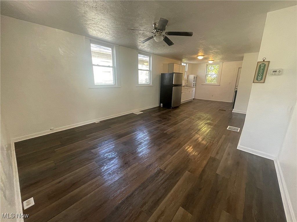 514 4th St SW Massillon, OH 44647 - Thumbnail 4