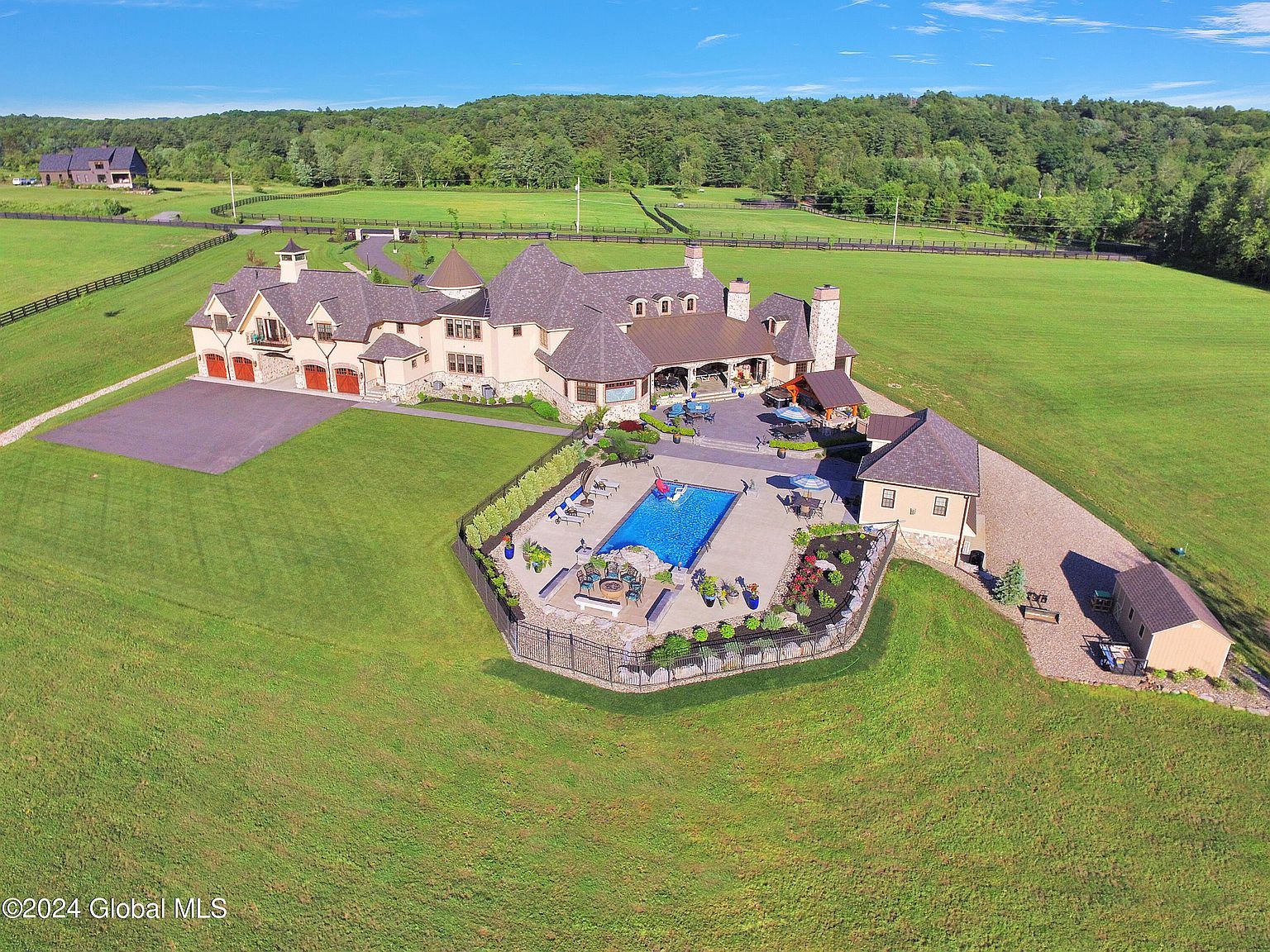 65 Brown Rd Stillwater, NY 12170 - Thumbnail 4