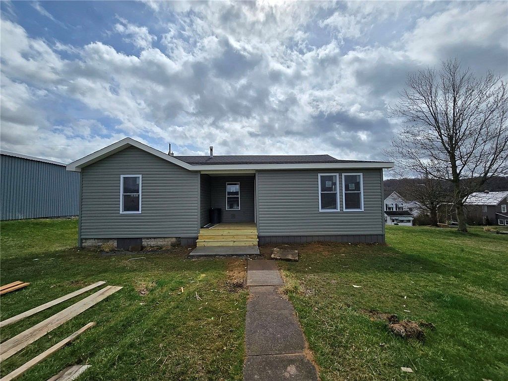 4161 Maple St Hawthorn, PA 16230  | Single Family