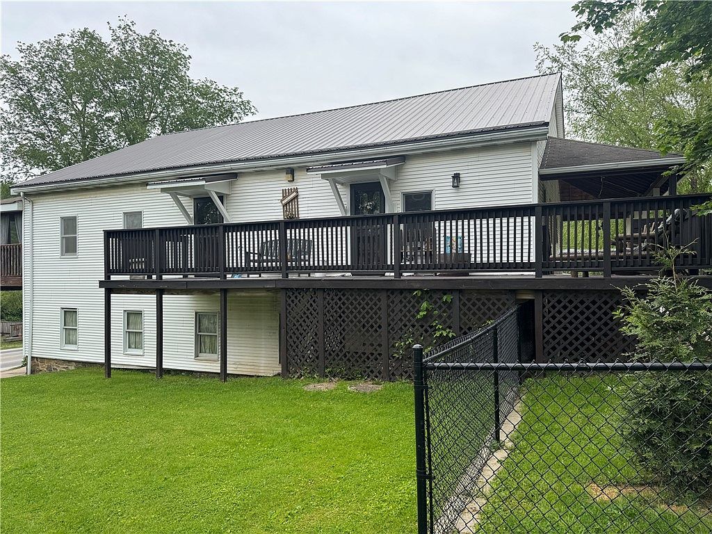 114 E Kittanning St Smicksburg, PA 16256 - Thumbnail 4