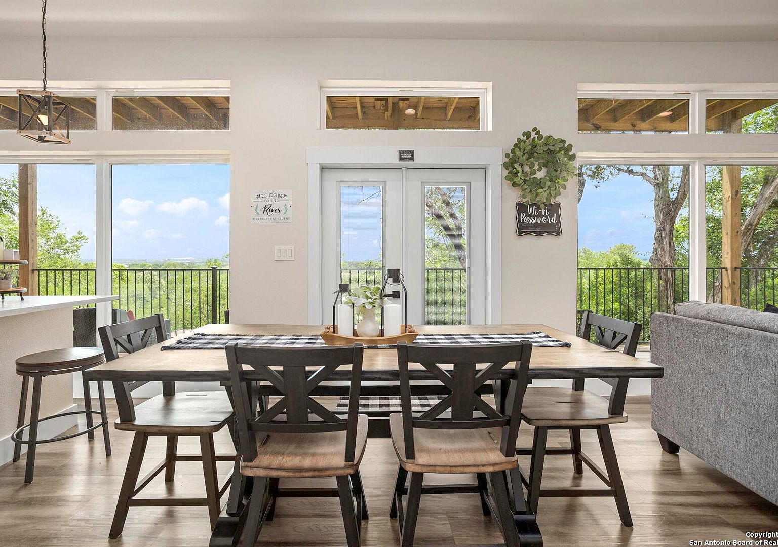 1121 Gruene Rd #A New Braunfels, TX 78130 - Thumbnail 4