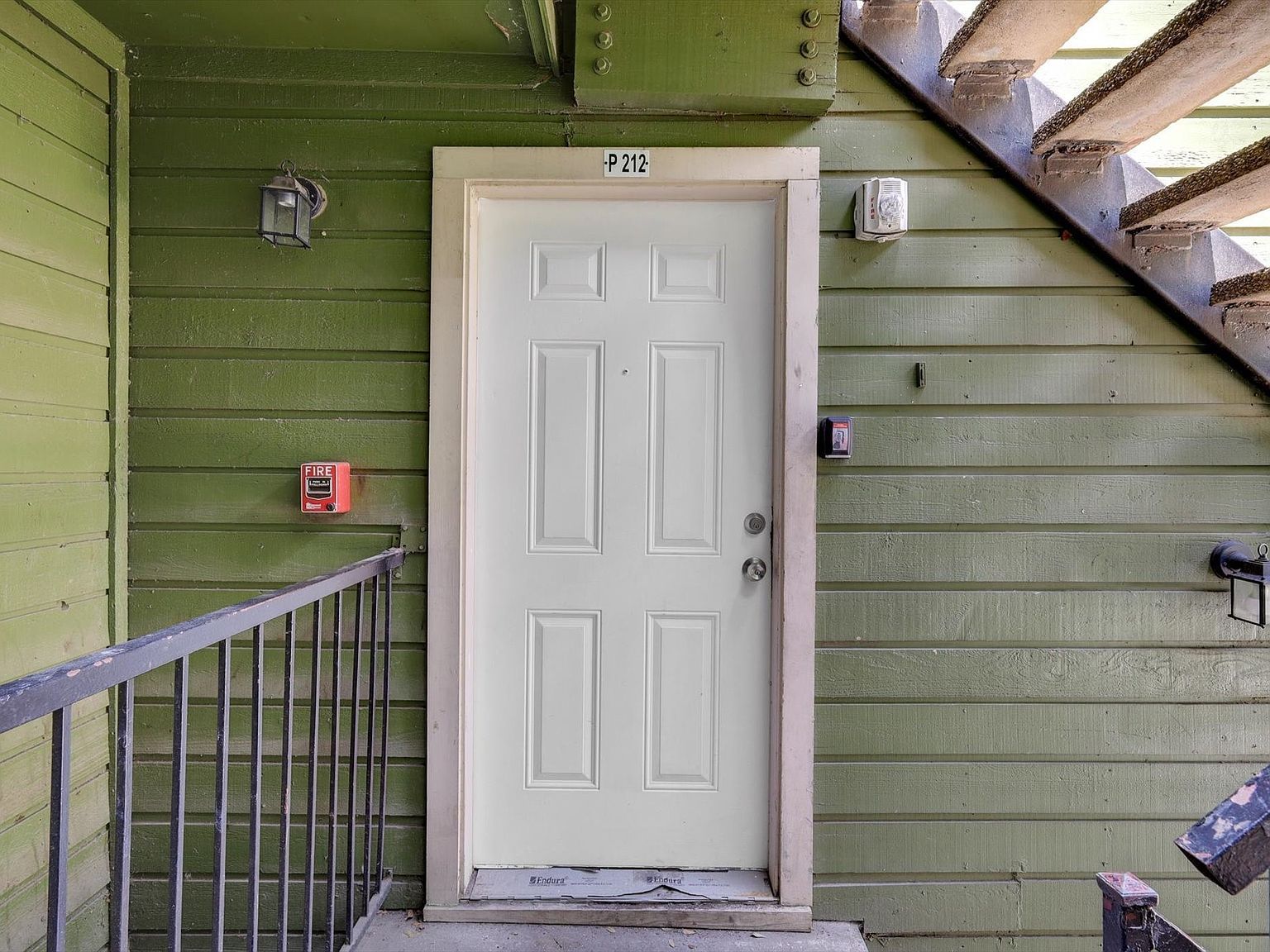 9831 Walnut St APT P Dallas, TX 75243 - Thumbnail 4