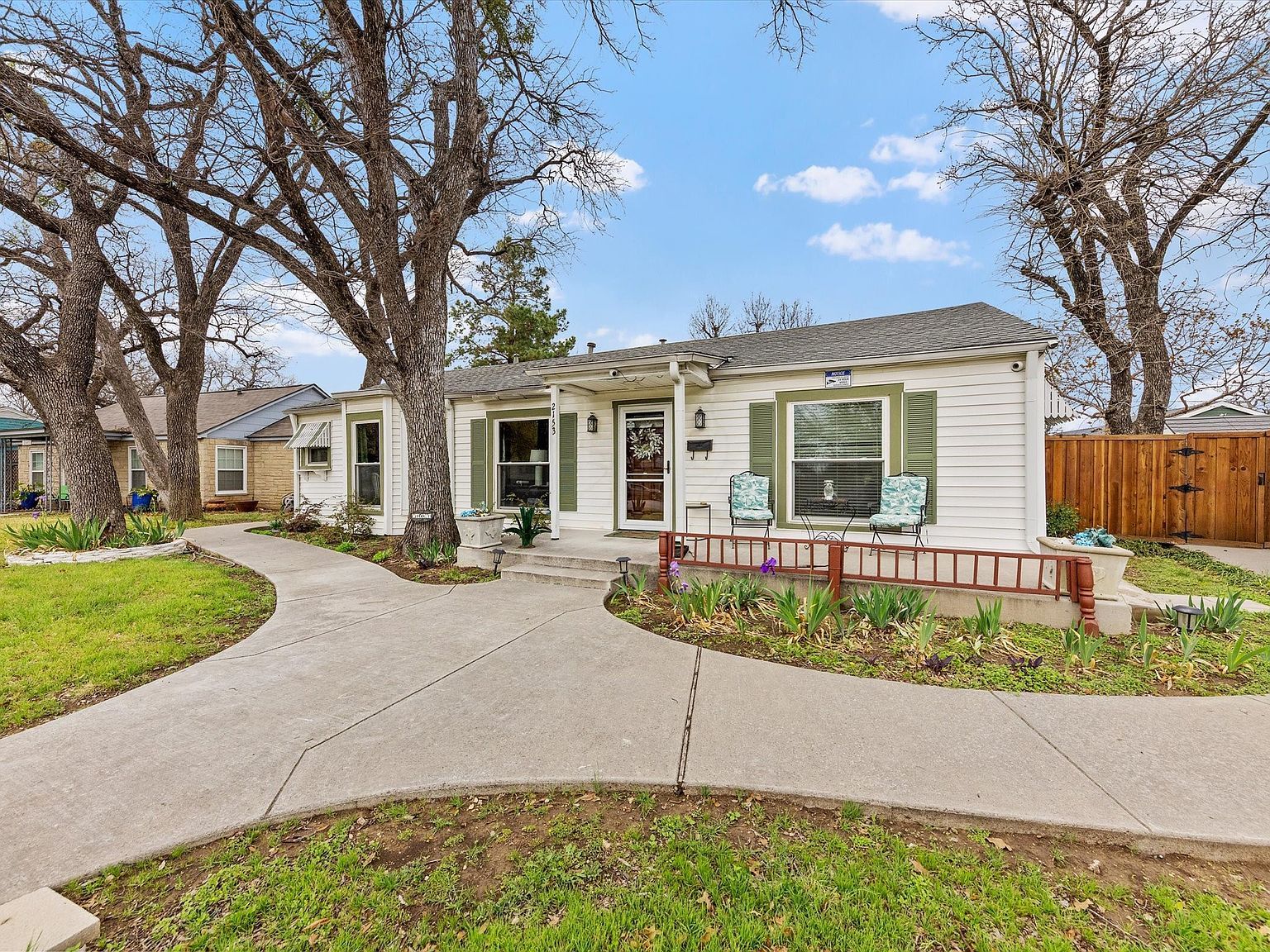 2153 W Lotus Ave Fort Worth, TX 76111 - Thumbnail 4