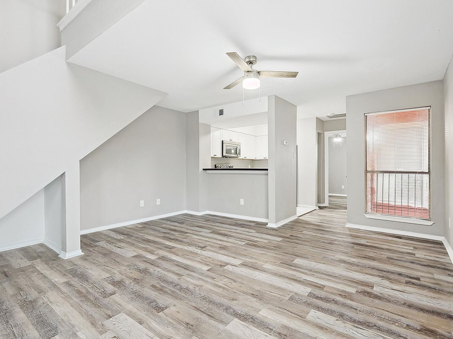9805 Walnut St #201 Dallas, TX 75243 - Thumbnail 4