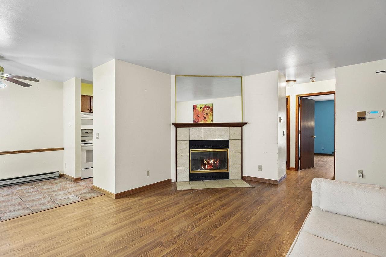 6717 Park Edge Dr APT A Madison, WI 53719 - Thumbnail 4