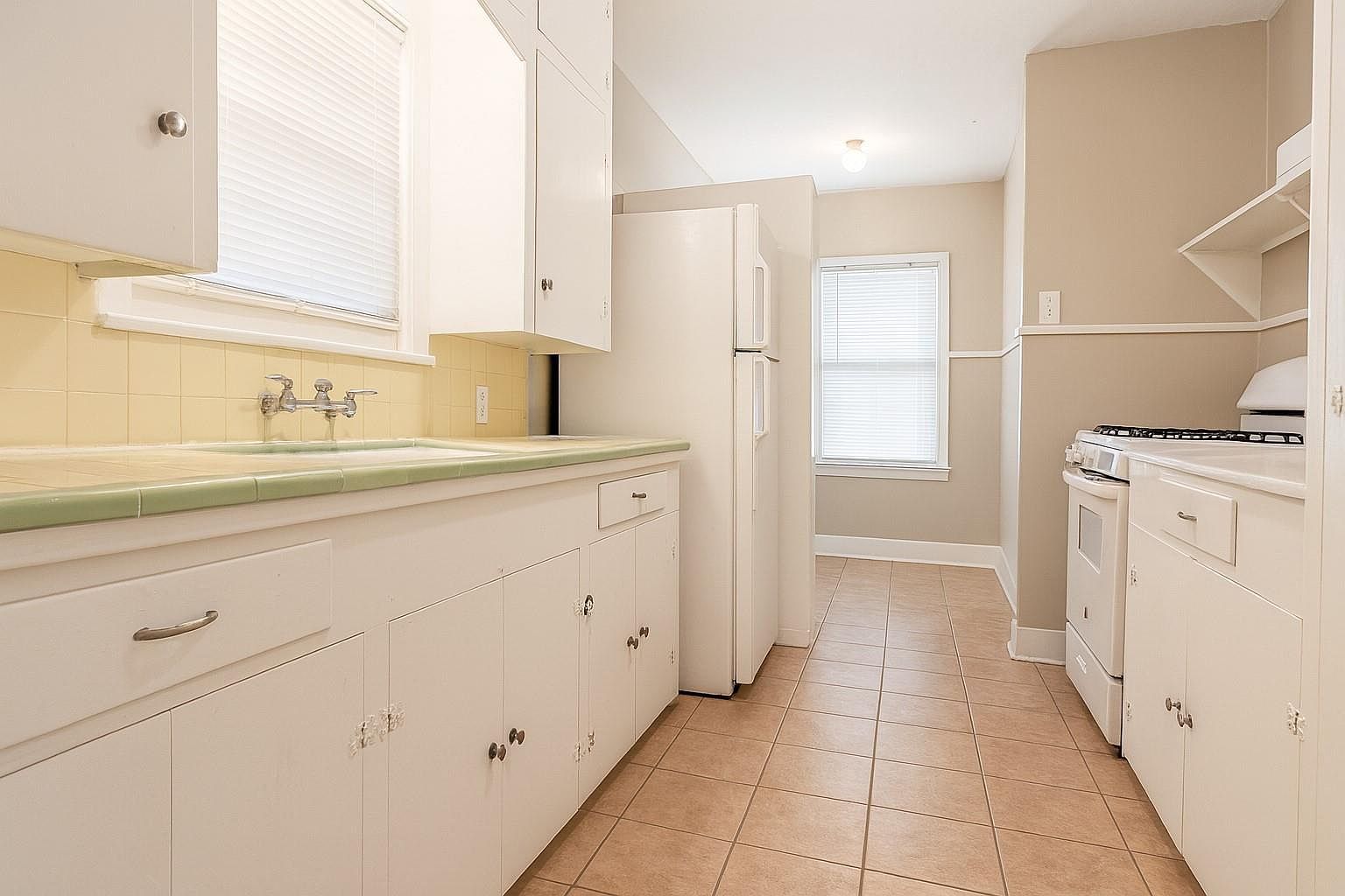 6113 Avenue Q 1/2 Galveston, TX 77551 - Thumbnail 4