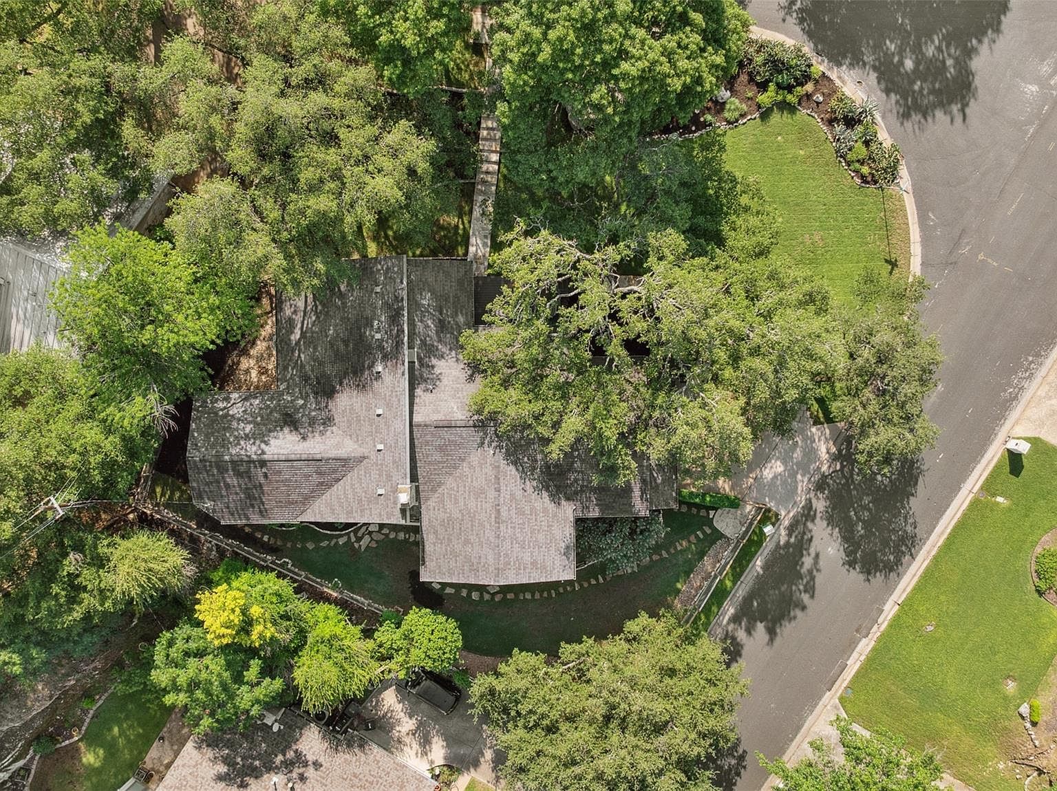 8900 Rockcrest Dr Austin, TX 78759  | Single Family