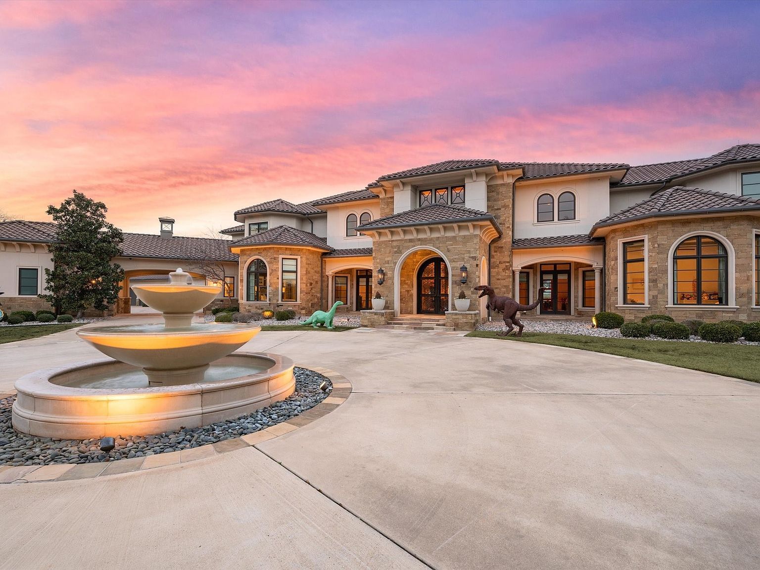 940 W Dove Rd Southlake, TX 76092  | Single Family