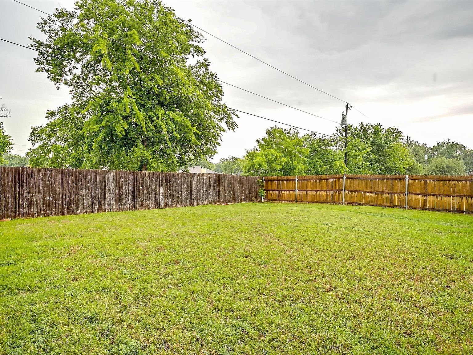 228 Lovers Path Dr Springtown, TX 76082  | Single Family