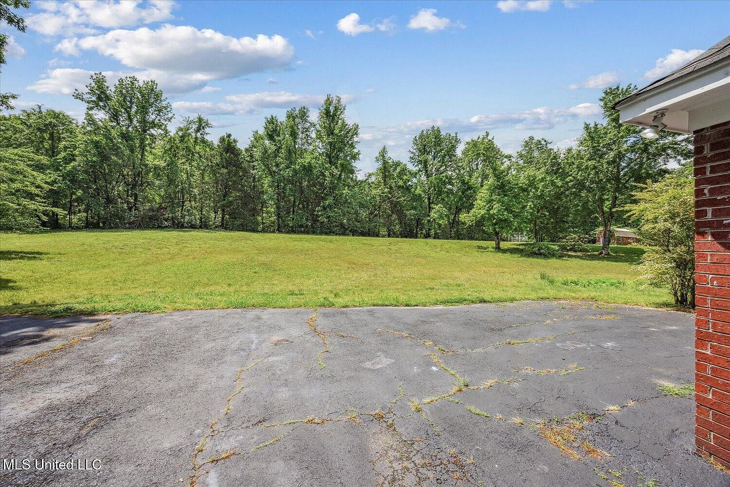 7885 Hunters Bend Cv Olive Branch, MS 38654 | Single Family