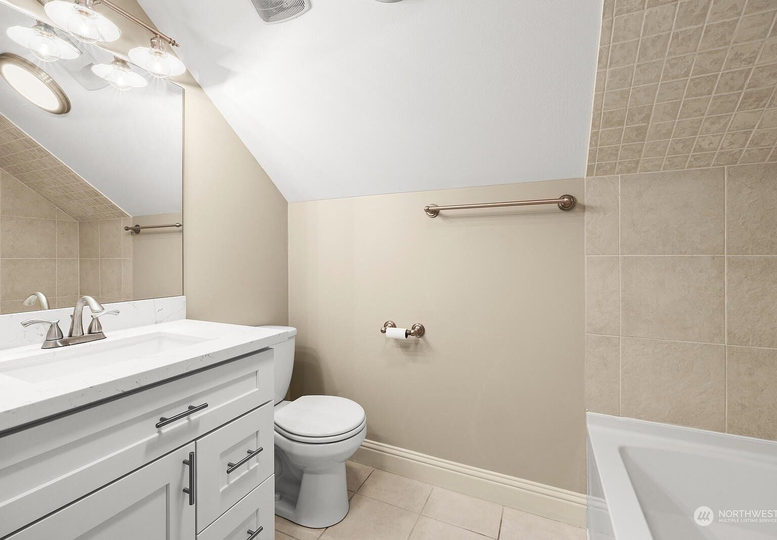 8180 NE West Port Madison Rd Bainbridge Island, WA 98110  | Single Family