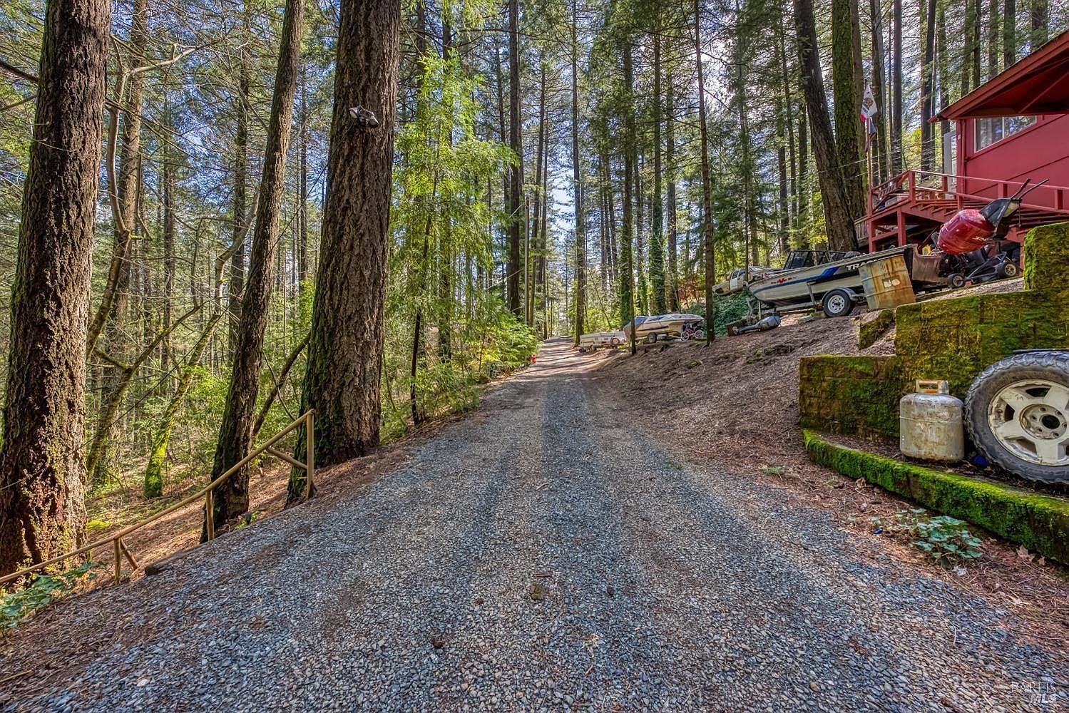 17000 Edgewood Way Middletown, CA 95461  | Single Family