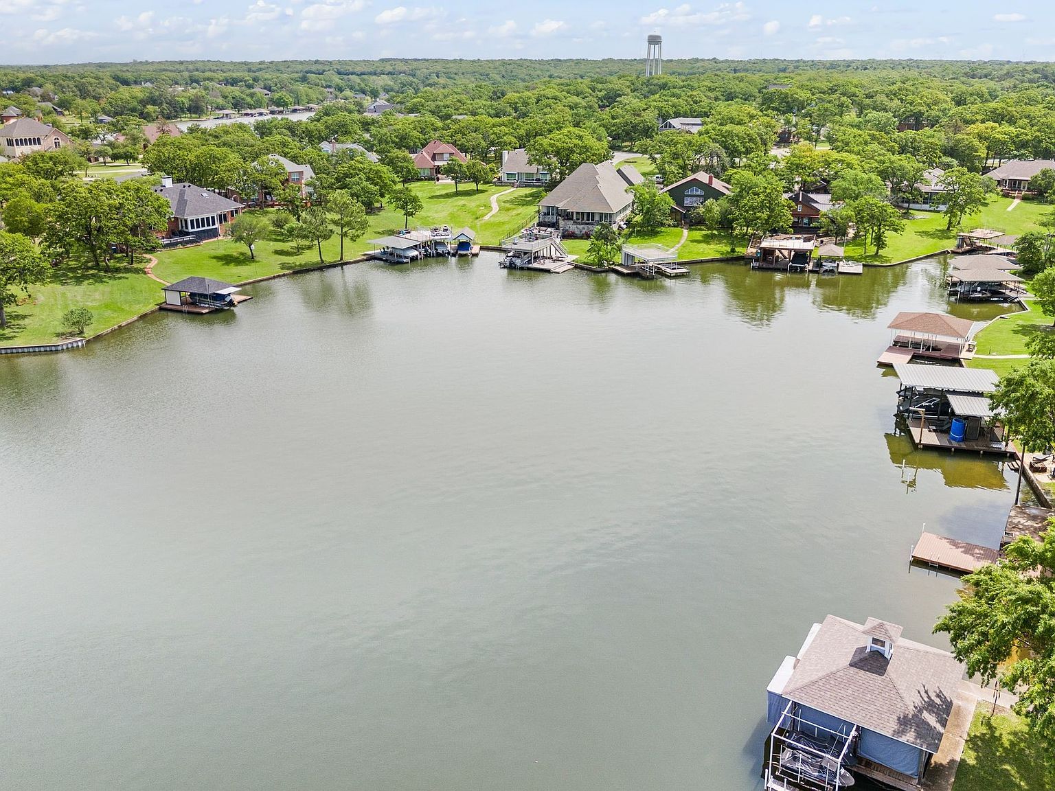 226 Colt Dr Lake Kiowa, TX 76240  | Single Family