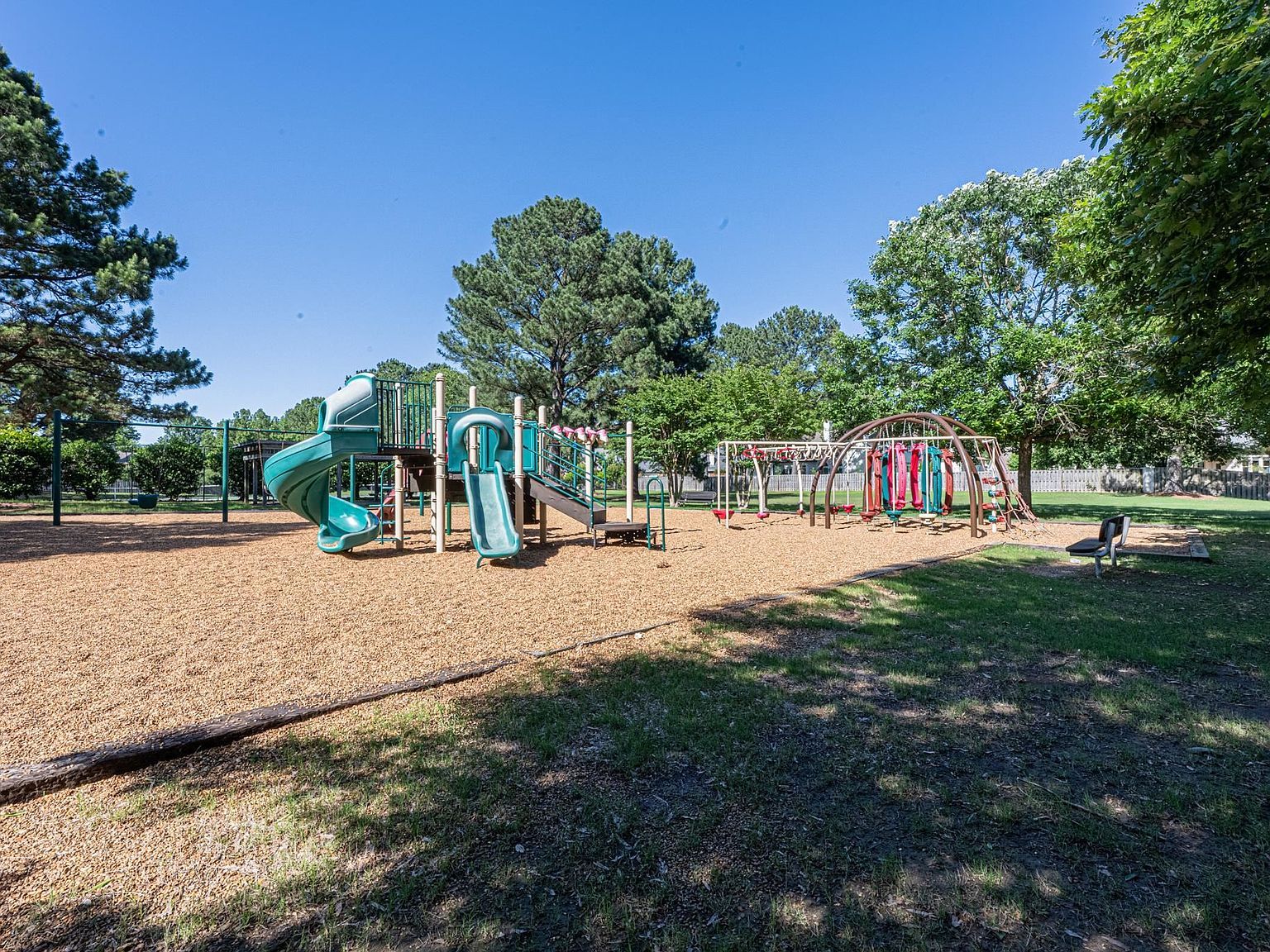 10223 Poston Oaks Cir Collierville, TN 38017  | Single Family