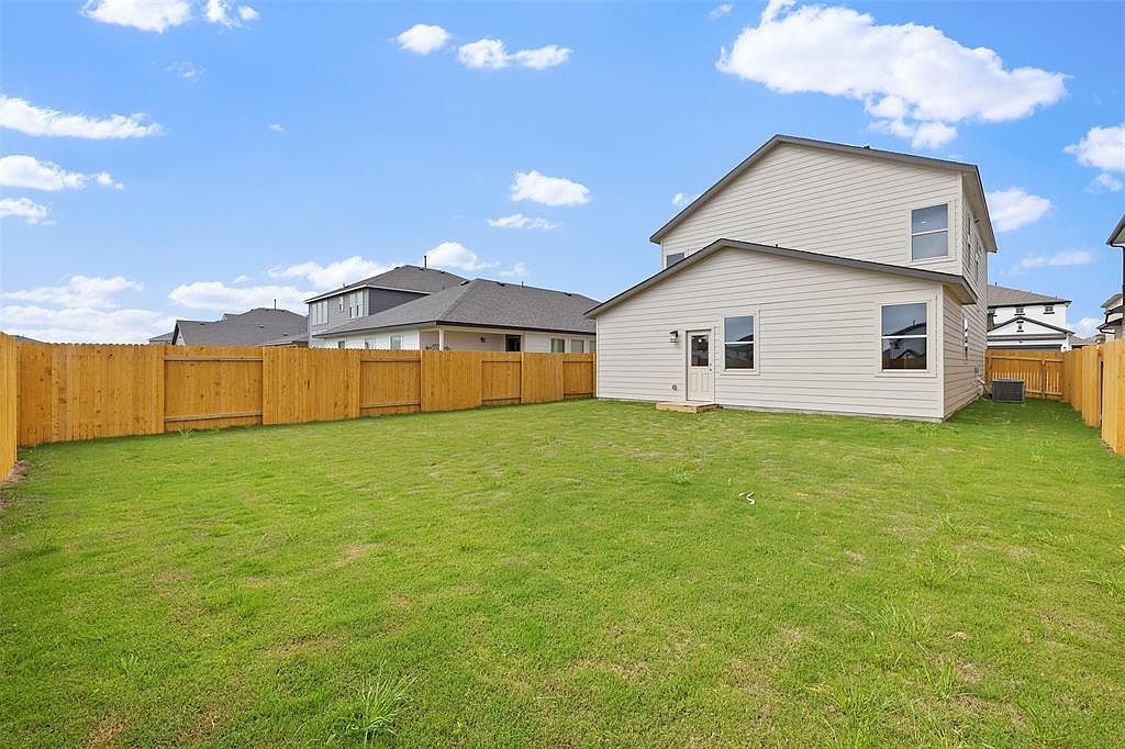 133 Comet Pointe Dr Georgetown, TX 78628 | Single Family