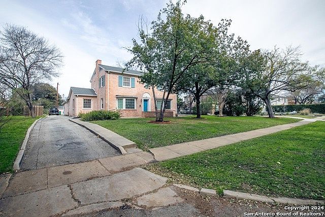 2141 W Gramercy Pl San Antonio, TX 78201 | Single Family