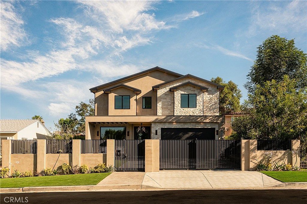 16826 Otsego St Encino, CA 91436 | Single Family