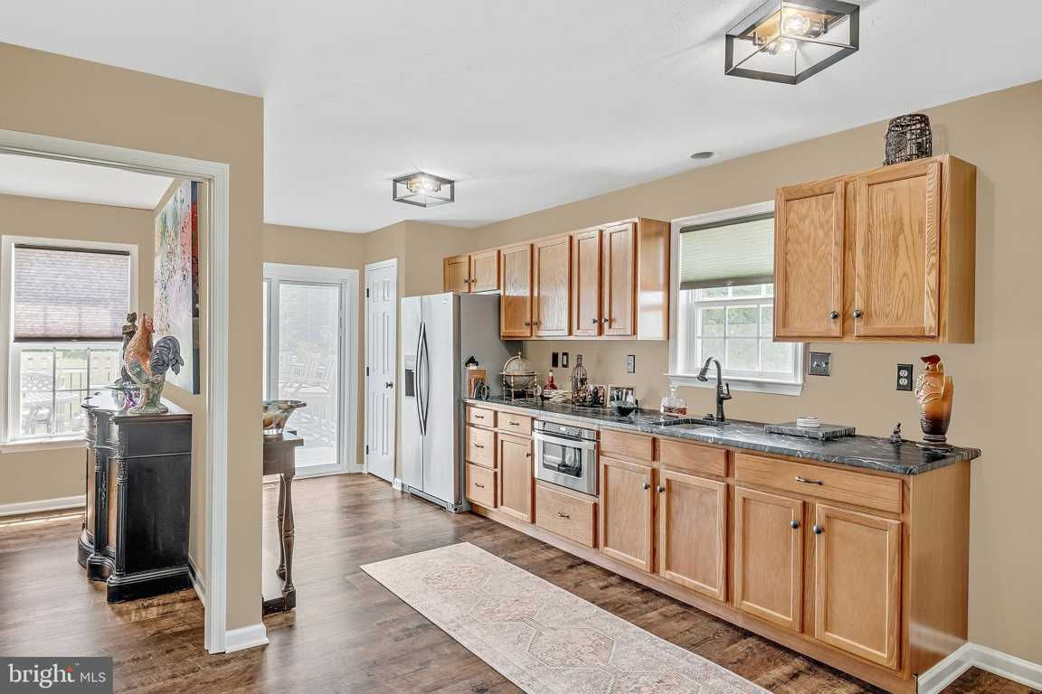 4240 Evergreen Road, Felton, PA, USA, 17322  | Single Family