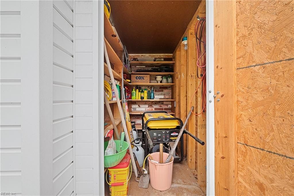 37 Little Florida Rd Poquoson, VA 23662  | Single Family