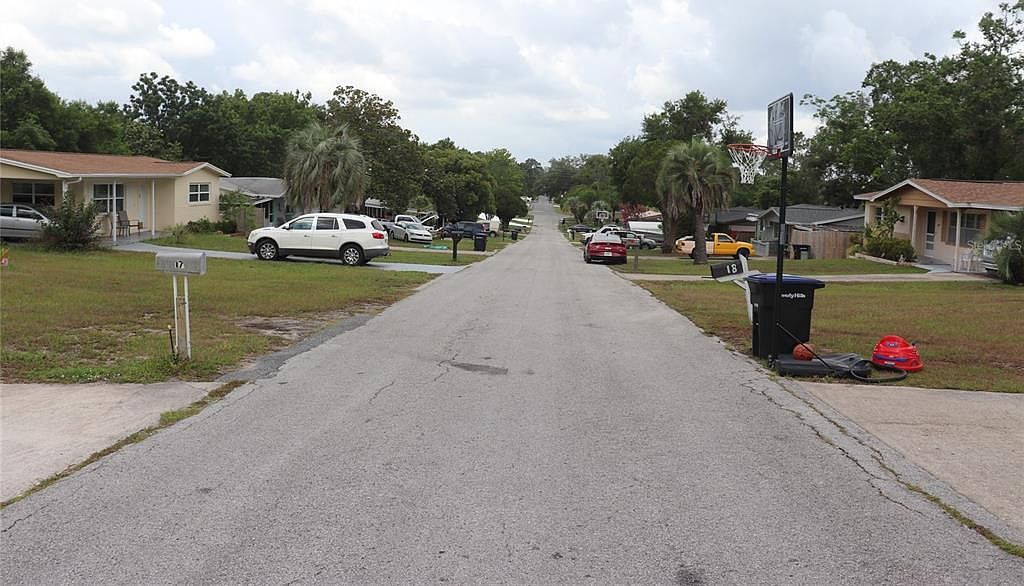 16 S Harrison St Beverly Hills, FL 34465 | Single Family