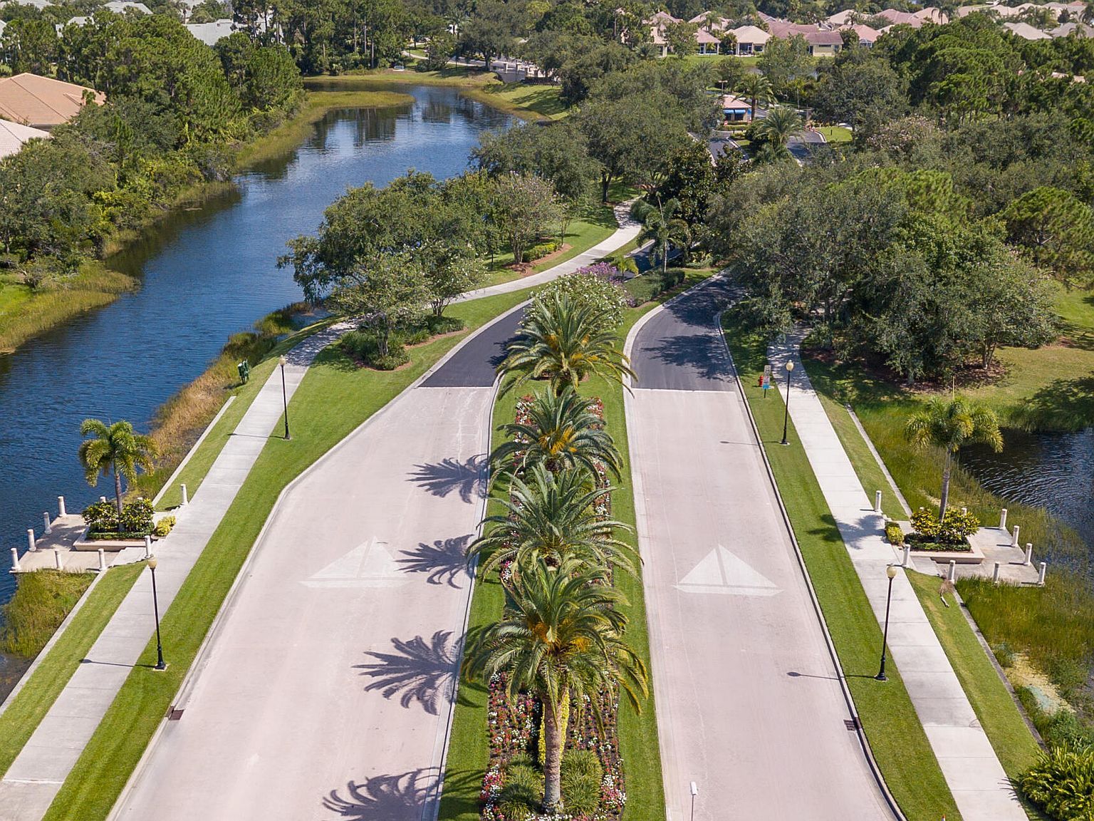 755 SW Saint Croix Cv Port Saint Lucie, FL 34986  | Single Family